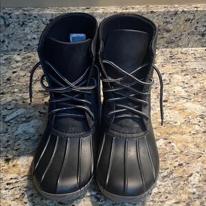 Black Camouflage Lace-Up Duck Rain Boots